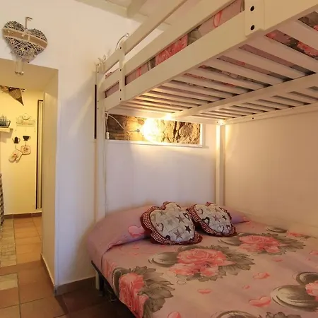 Apartment Domus Virginiae